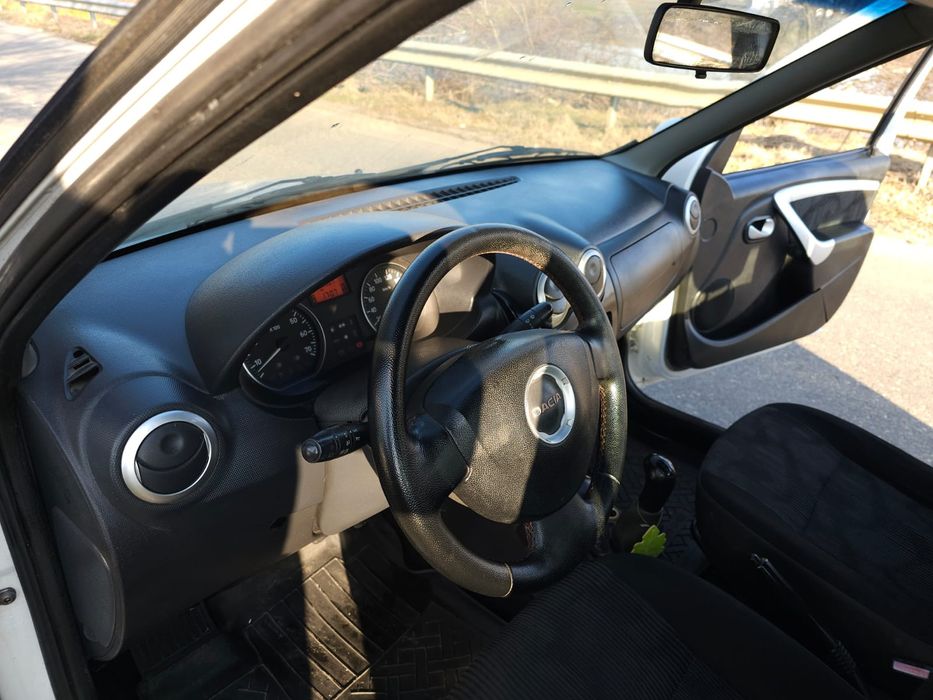 Logan 1 facelift de vânzare