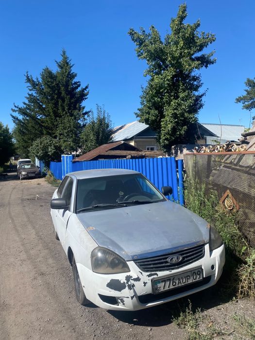 Продам приору 600к