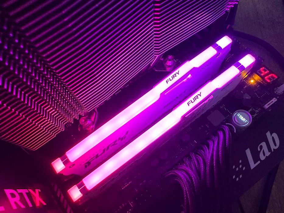 Memorie RAM Kingston FURY Beast RGB 64GB 2x32GB DDR5 6000MHz CL30 XMP