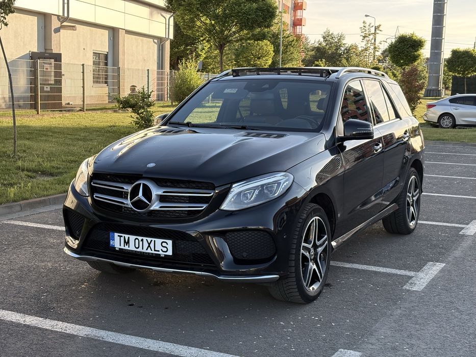 Mercedes-Benz GLE 250d /4MATIC /AMG /Panoramic /Deosebit