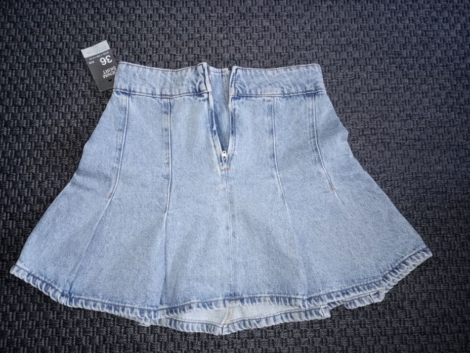 Fusta scurta Primark, denim, mărime 34-36