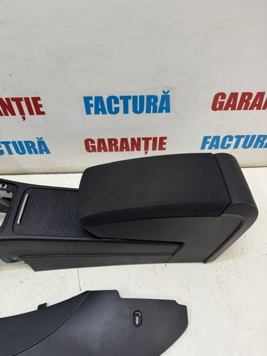 Cotiera grile ventilatie suporti pahare Passat B6 negru textil