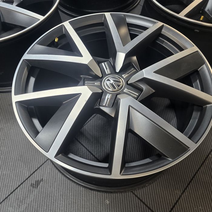 Оригинални  VW джанти 20"-модел Braga