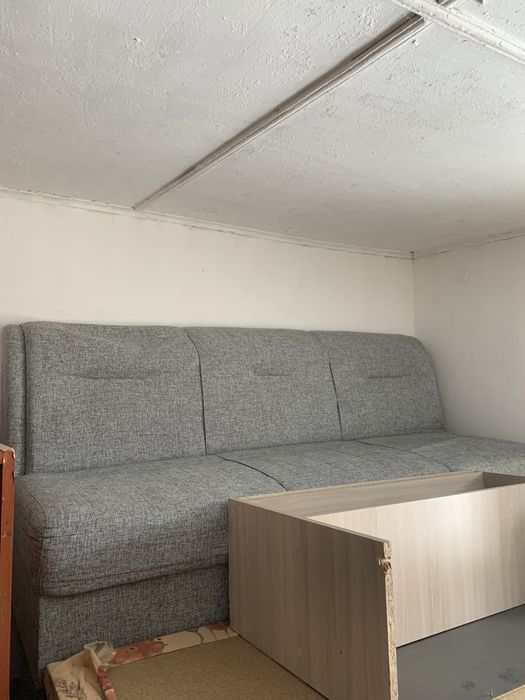 Шкафы, матрасы и диваны