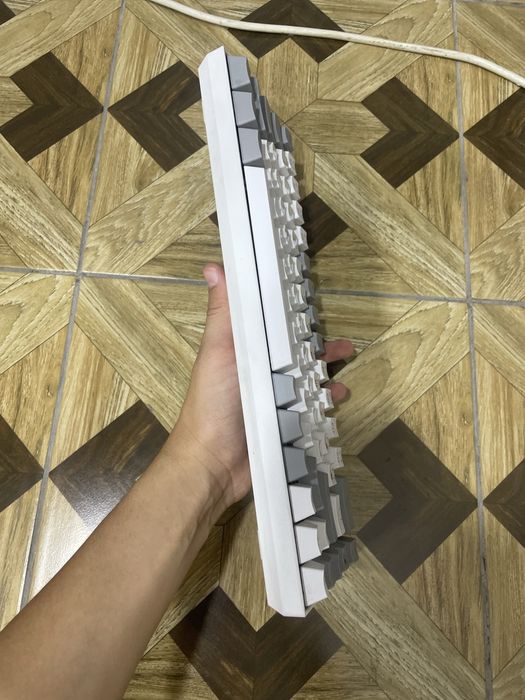 Клавиатура на синих свитчах от E-YOOSO