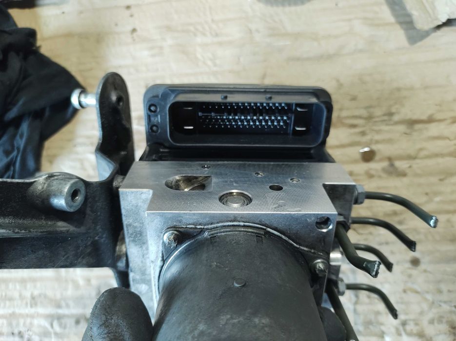 ABS Модул/Помпа Mercedes E class W211 V6 4matic Tmodel OM642