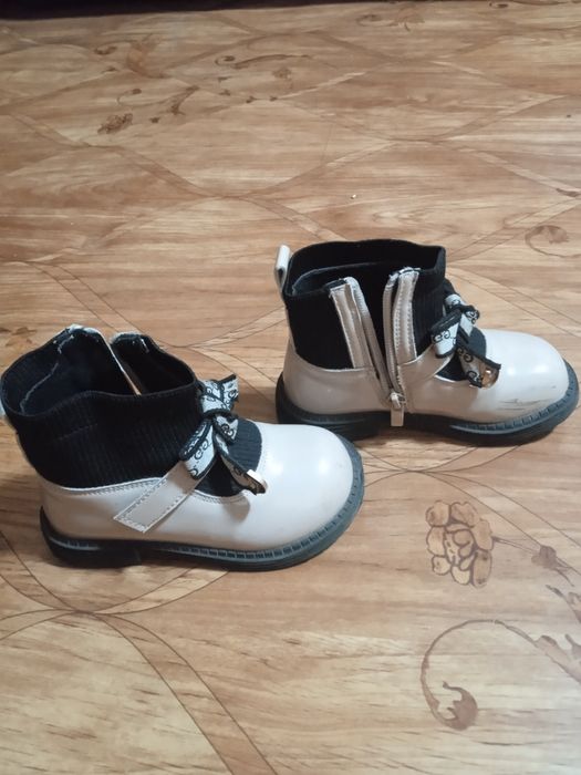 Обувь на девочку