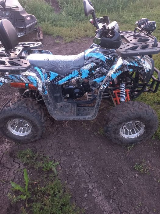Продам Квадроцикл  .Состояние новое