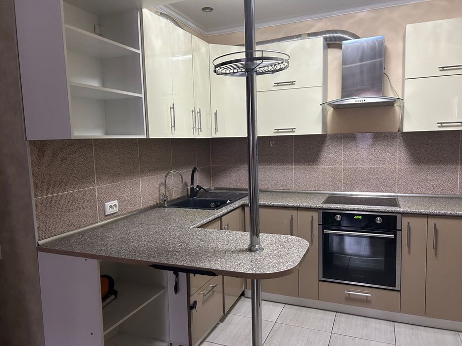 Кухонная мебель