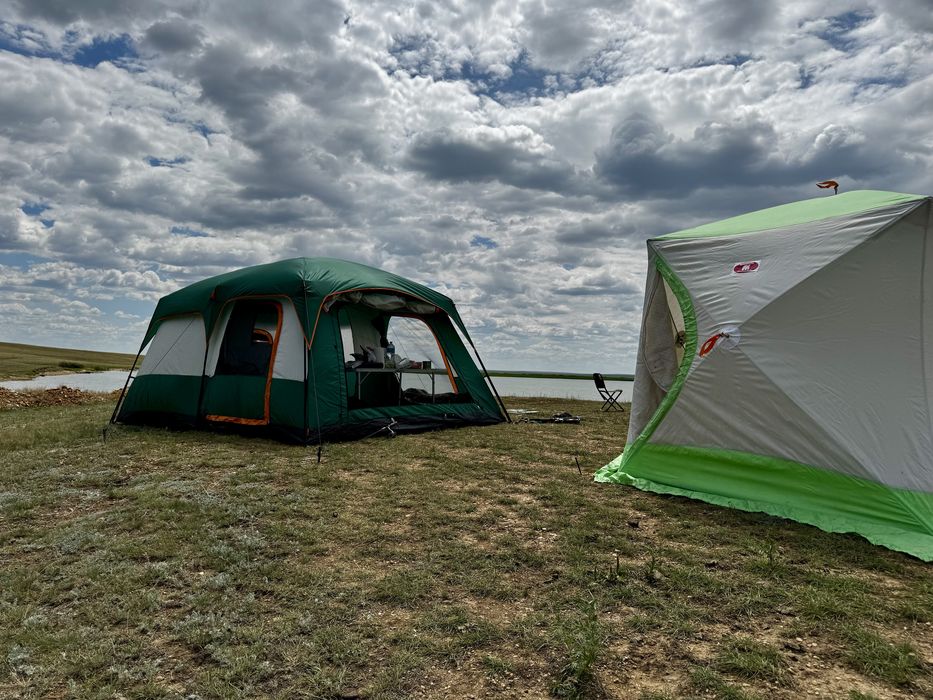 Продам палатку 8 местную