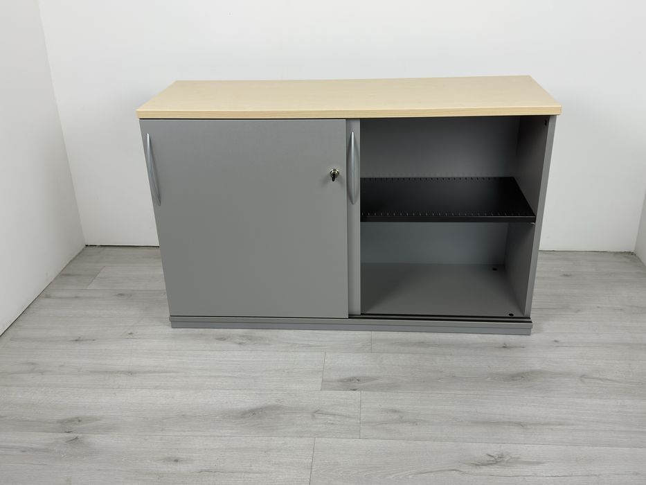 Шкаф етажарка  с плъзгащи врати и  с плот, бежов МДФ врати сив