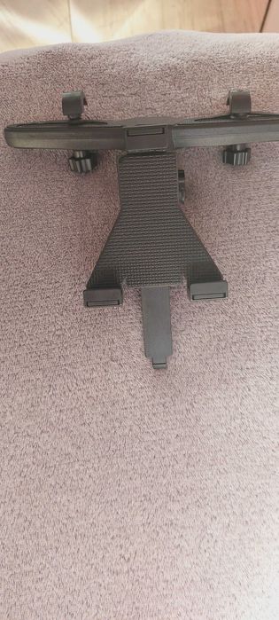 Стойка за кола за таблет или телефон