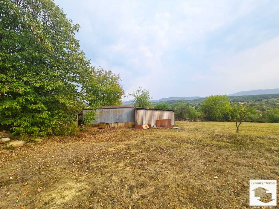 116198 Голям парцел с панорамна гледка в с. Велчево, Велико Търново!