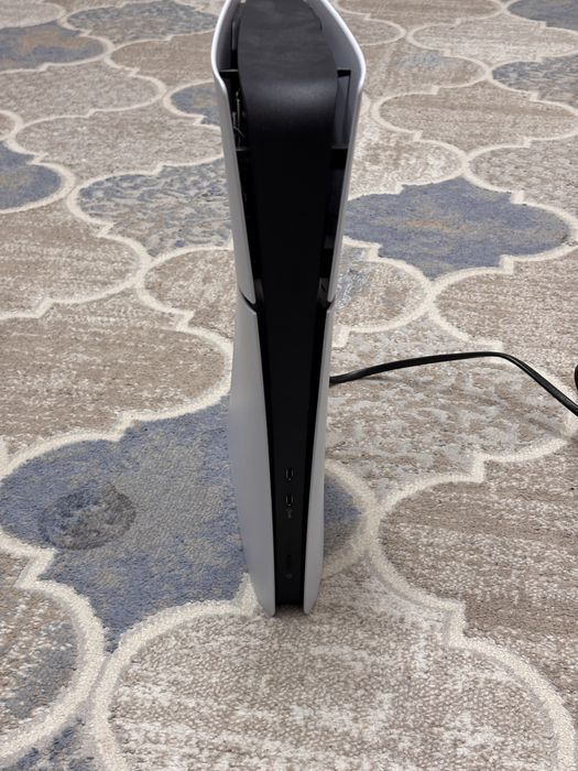 Плестейшон 5 1 гб новый