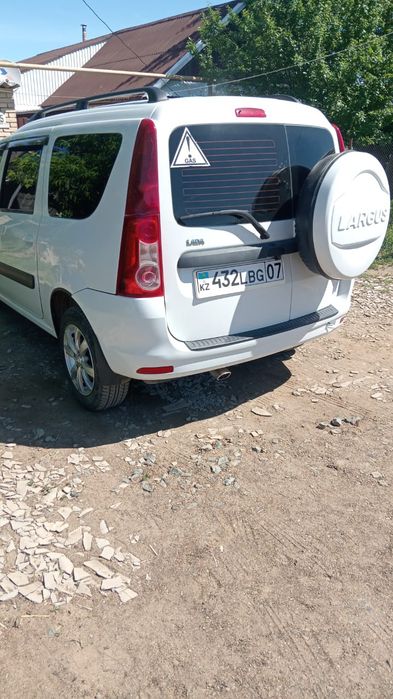 Продаю авто ЛАДА ЛАРГУС