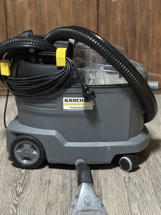 Пылесос моющий Karcher Puzzi 8/1