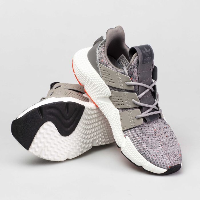 Мужские кроссовки