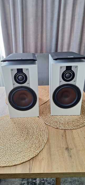 Тонколони Dali Opticon 2 bookshelf