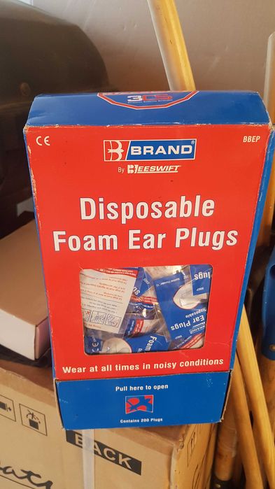 costume protectie ,casti , ochelari ,dopuri urechi