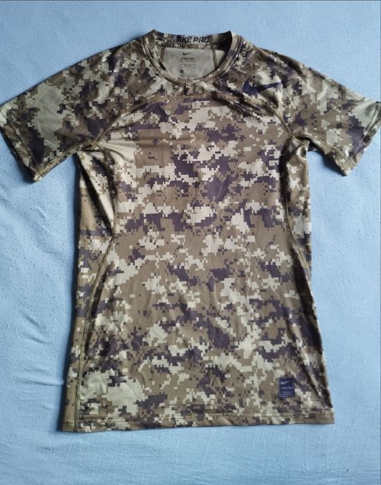 Тениска Nike Pro
