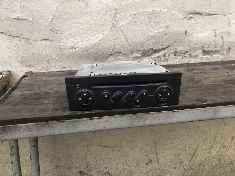 Radio-Cd Casetofon Renault Megane 2 ORIGINAL