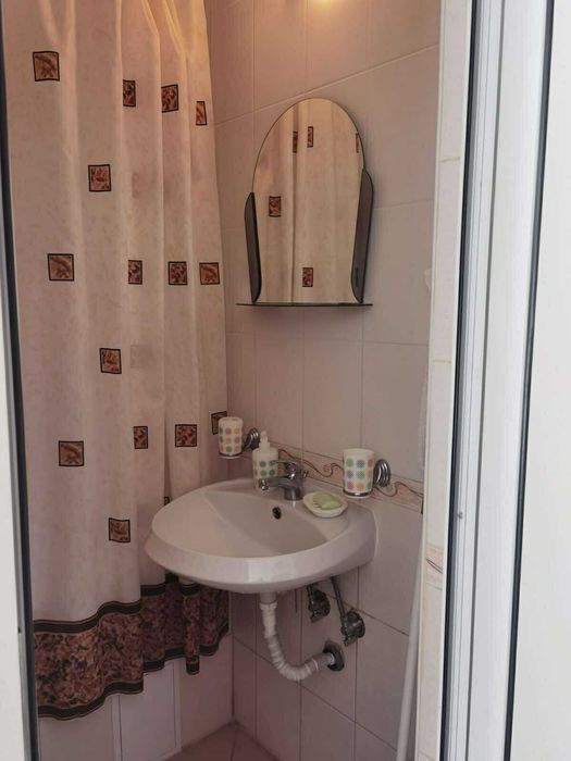 Дава се под наем Едностаен апартамент в к.к. Слънчев бряг - 56 кв.м за 255 € - Снимка #4