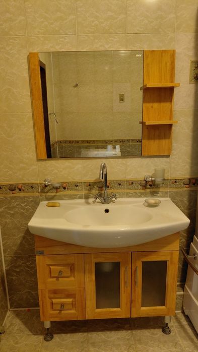 Продам унитазы  в количестве 3 шт