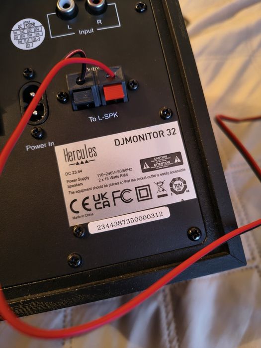 Hercules Djmonitor32