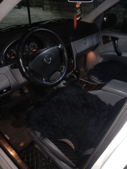 Продам Мерседес мл163