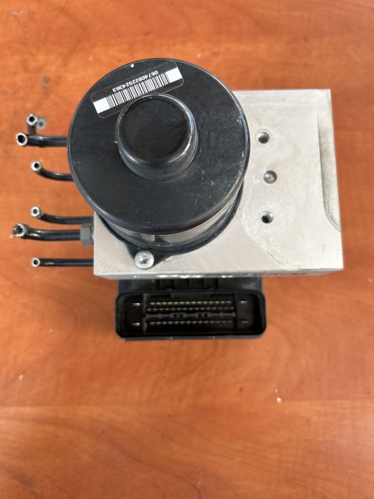 Unitate pompa abs vw touareg 7L an 2004-2009 7L0907379G