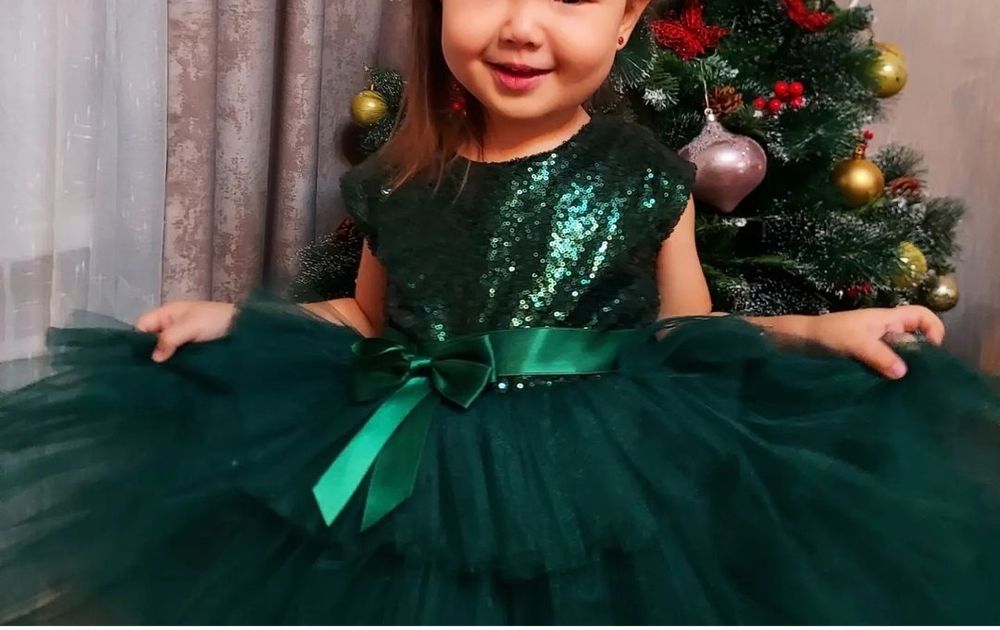 Платье ёлочки, зелёное платье