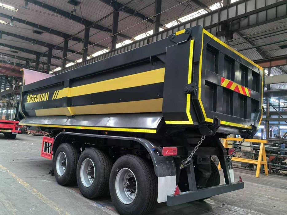 Самосвальный полуприцеп марки CIMC - MEGAVAN