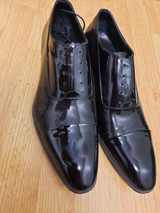 Pantofi de gala eleganta piele