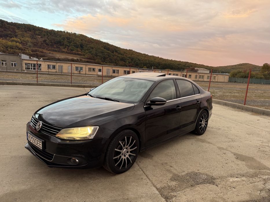 Volkswagen Jetta 1.6Tdi Automata