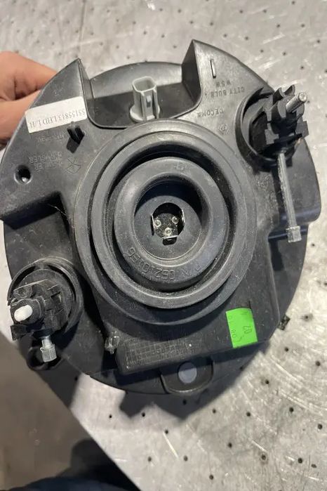 Proiector ceata stanga E11 0210 02 Jeep Cherokee