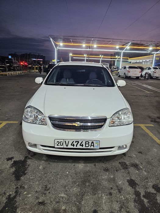 Chevrolet Lacetti / Gentra 2012