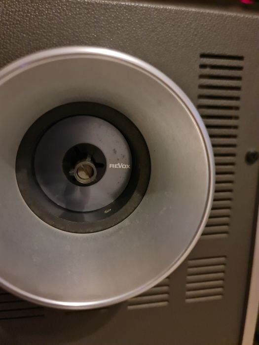 Magnetofon STUDER -  reVox A700