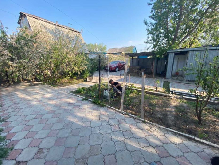 Продам 2 этажный коттедж (дом)