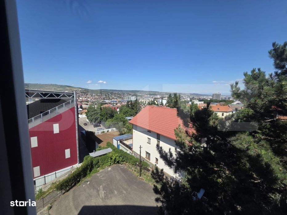 Garsoniera de vanzare, 12 mp, etaj intermediar, zona Gruia