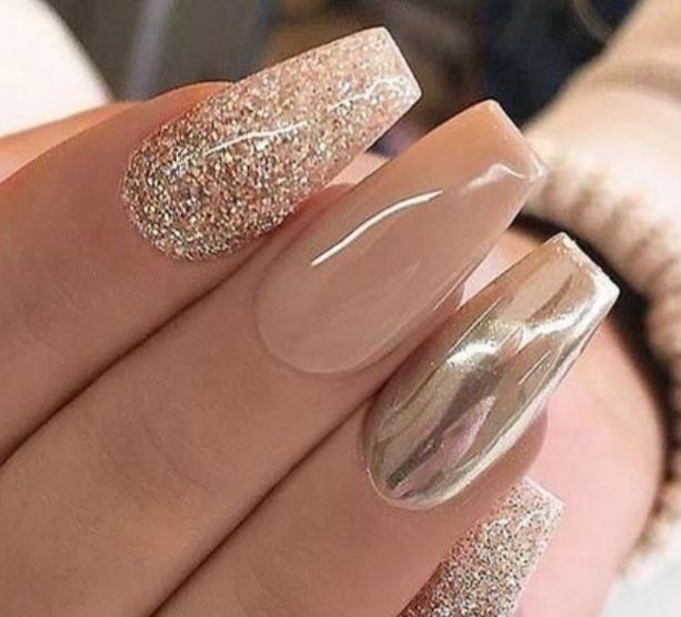 Manichiura , pedichiura cu gel sau simplu și la domiciliu clt