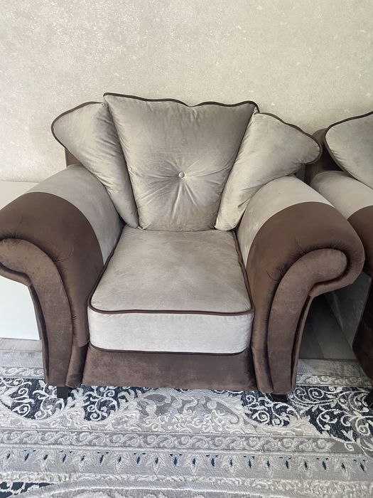 Продается диван-кресло для гостинной