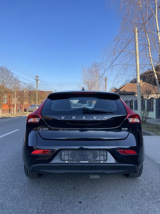 Volvo V40 D2 2.0 diesel 120 cp 2015