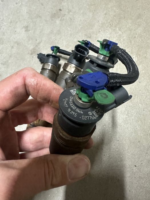 Injectoare Citroen, Opel, Peugeot 1.6 hdi cod 0445110566