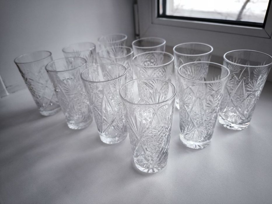 Стаканы для напитков.