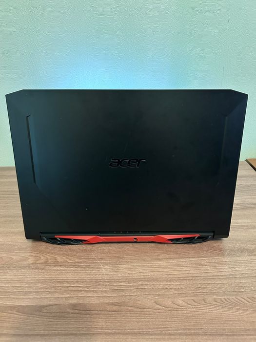 Продам игровой ноутбук Acer Nitro