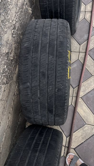 Комплект шин для авто