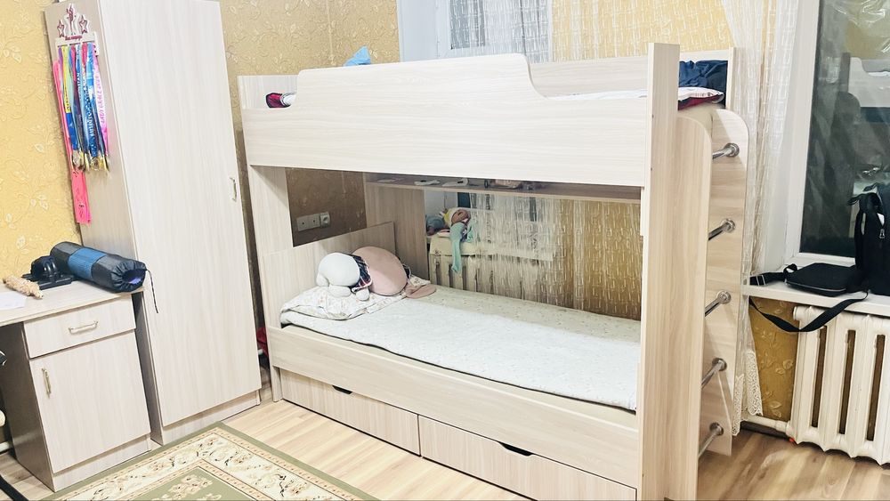 Продам домашний мебель