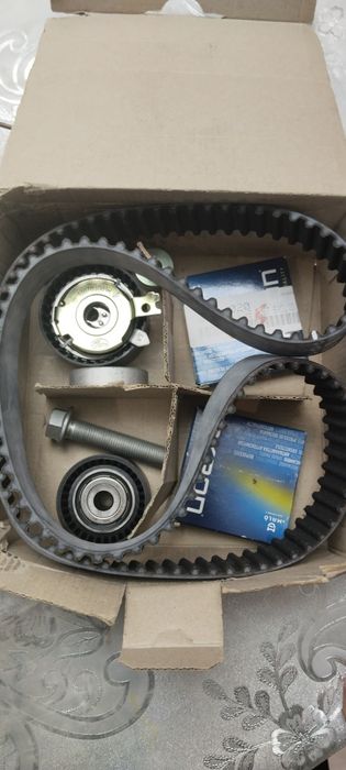 Комплект ГРМ на авто Дастер объем 2