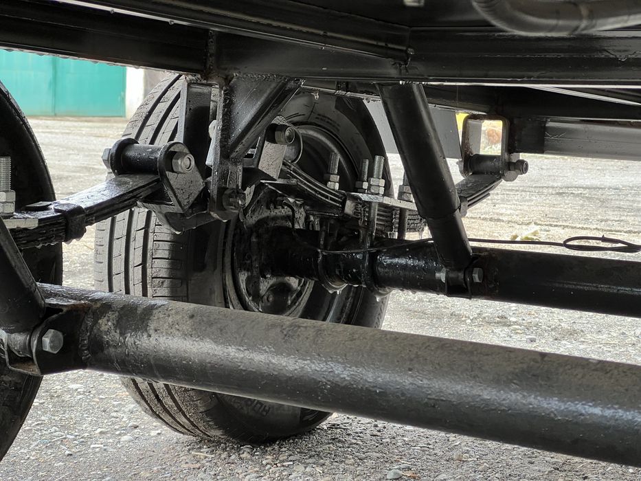 Коневозка прицеп Titan Trailer