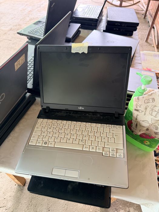 Разом 29шт Ноутбуки i5 i3 вместе
